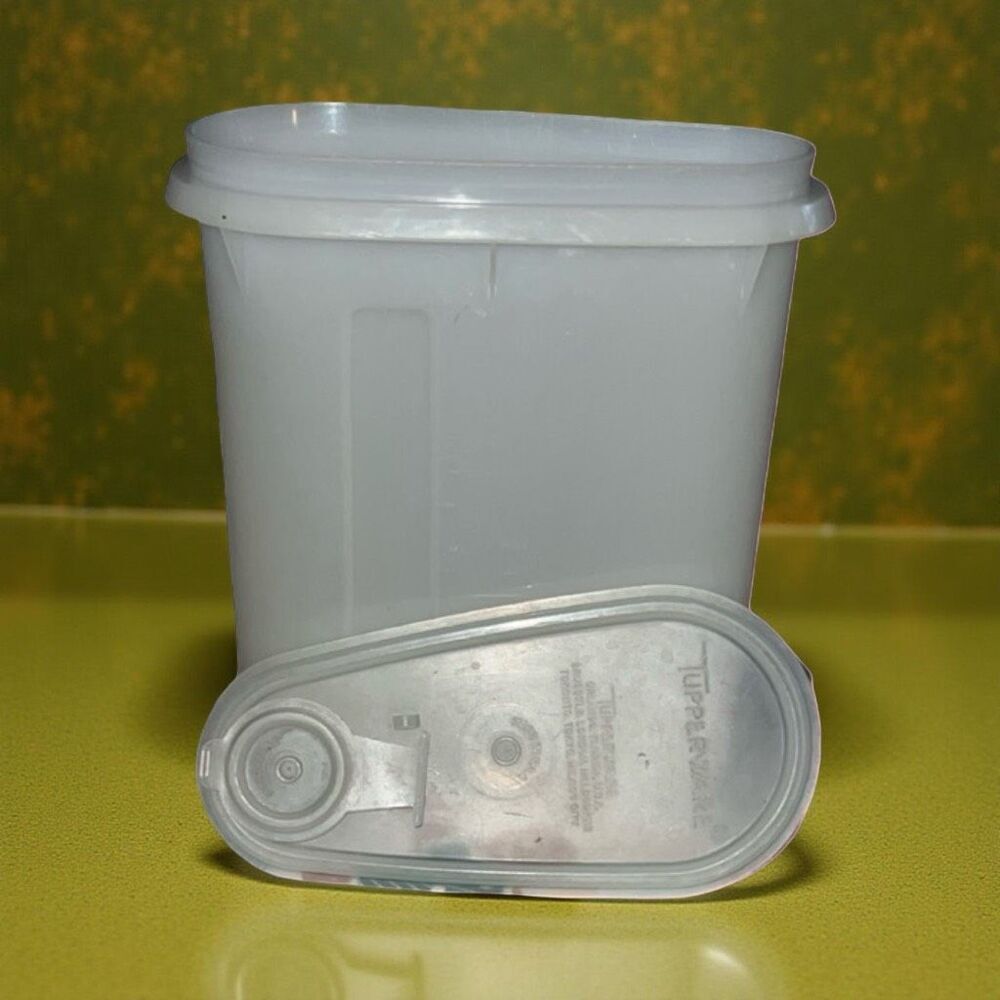 Vintage Tupperware 792-7 White Container Lid Pitcher Pour Top Food Retro Kitchen